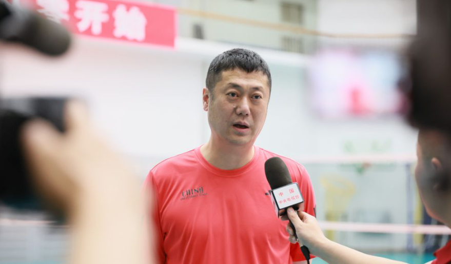 问鼎信仰：坚持理想的力量
